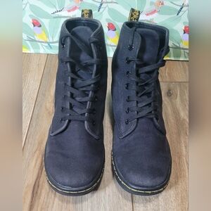 Dr Martens Women’s Black Canvas Sheridan Casual Boots Size 8, good condition